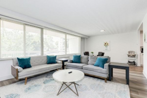 Modern 3 Bedroom Retreat in Arlington